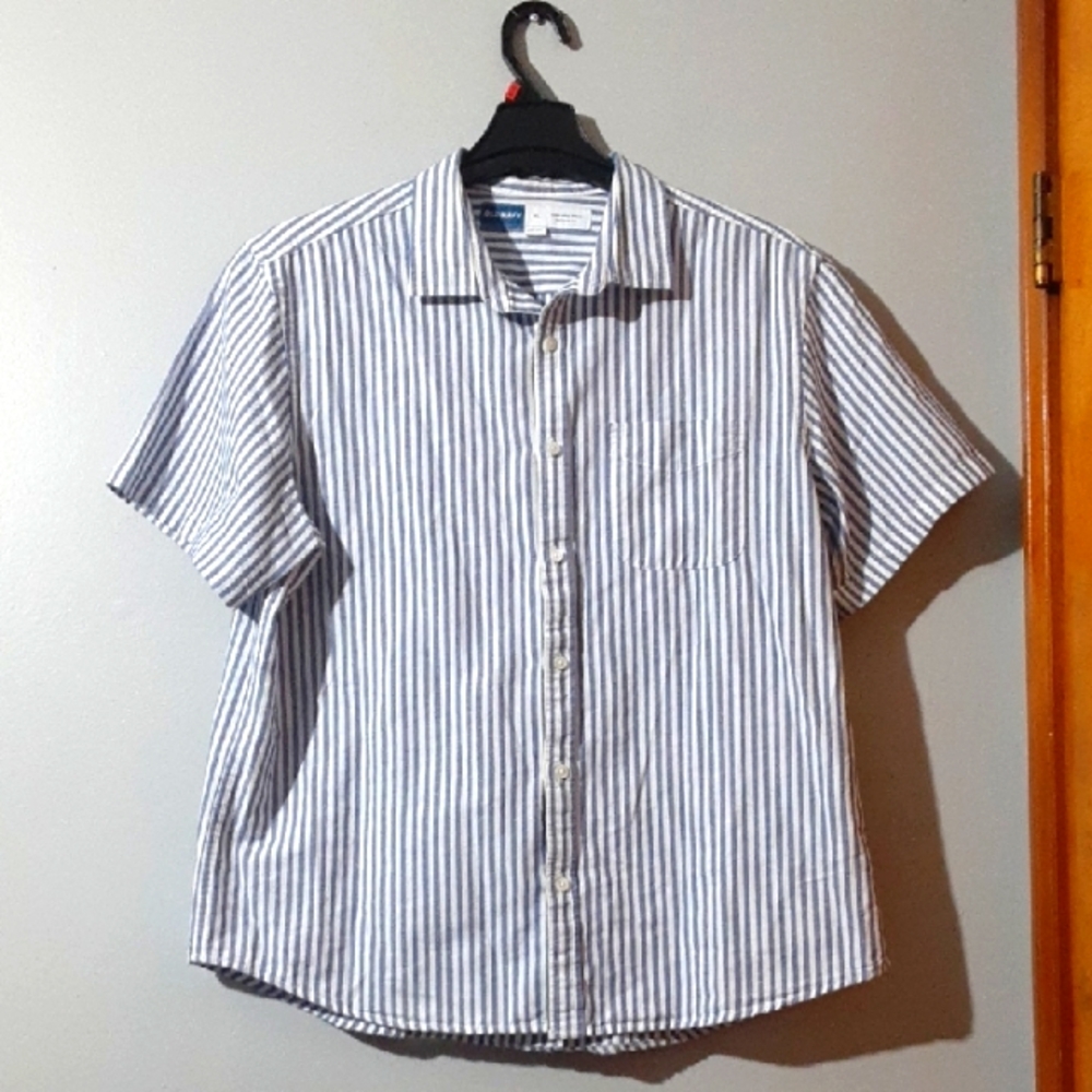 Old Navy Everyday Shirt Regular Fit Short Blue Stripe Men' s XL Coastle Nautuca